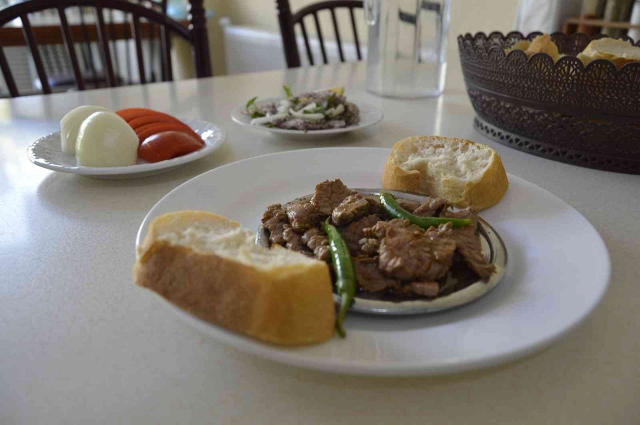 7 Saniyede Pişen Gölhisar Kavurması tescillendi