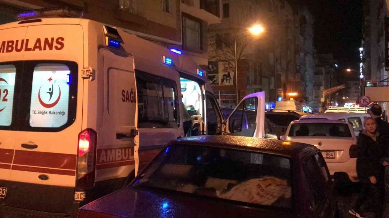 Bilecik’te zincirleme trafik kazası, 4 araç hasar görürken 2 kişi de yaralandı