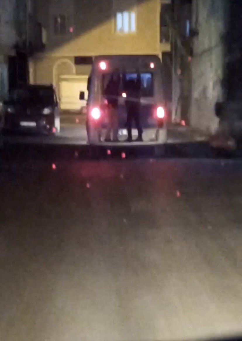 Bursa’da çocukların tehlikeli yolculuğu kameralarda