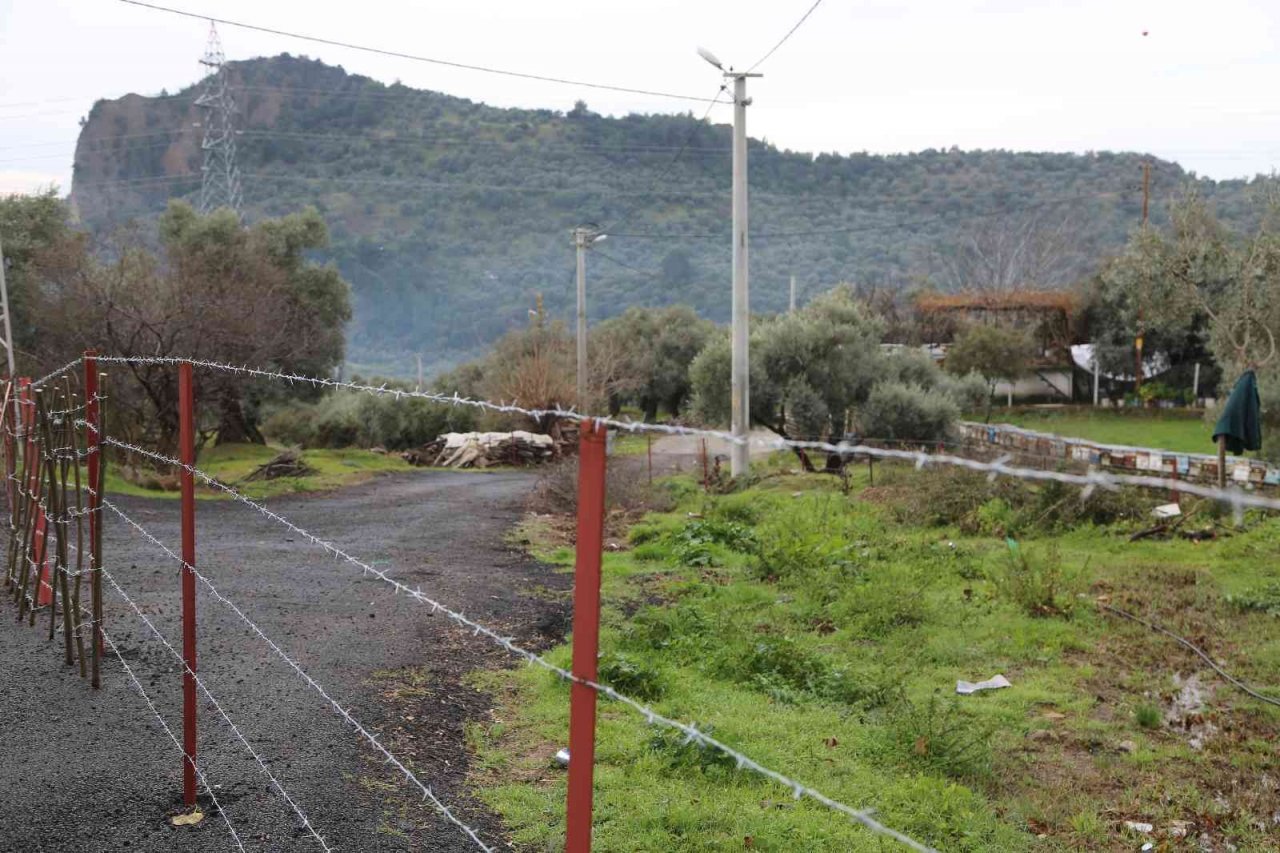 Konuklu’da yol çalışması başladı