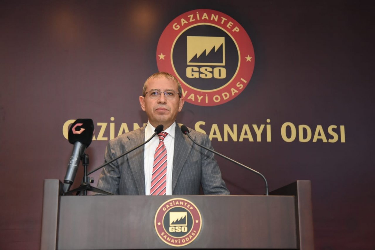 GSO’da Yeşil enerjide güncel GES mevzuatları ve enerji depolamalarının önemi konuşuldu