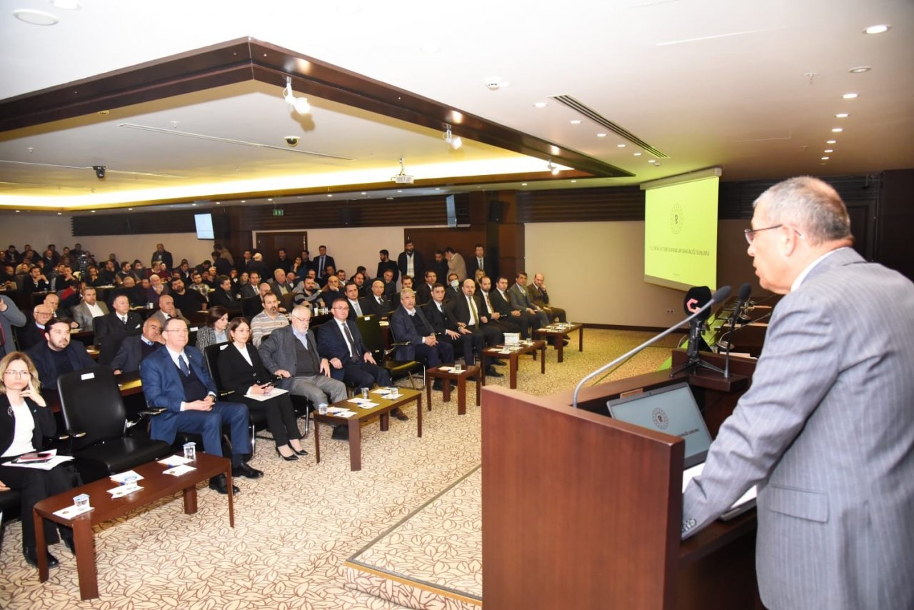 GSO’da Yeşil enerjide güncel GES mevzuatları ve enerji depolamalarının önemi konuşuldu