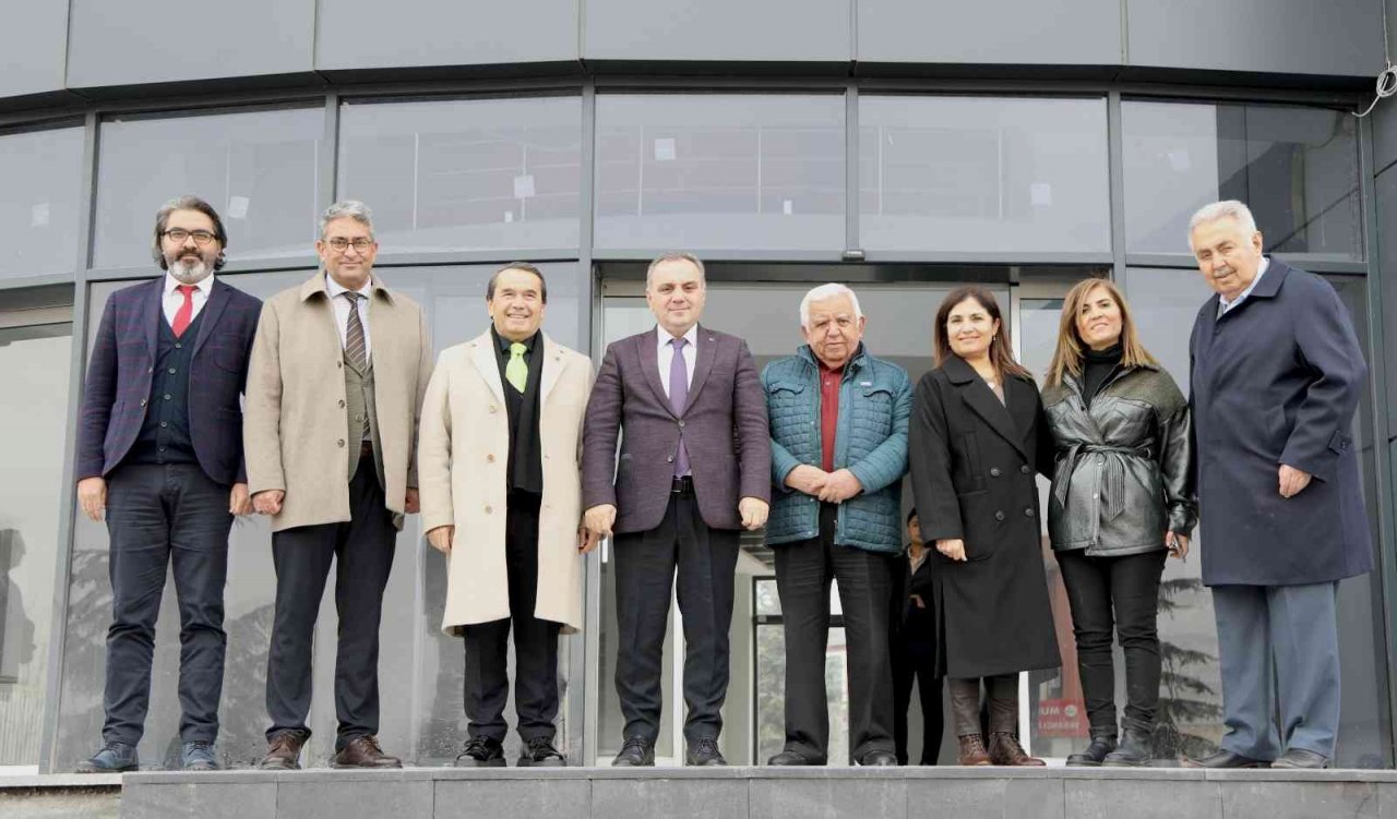 Rektör Altun, Feyyaz Selçuk San Adalet Meslek Yüksekokulu’nda incelemelerde bulundu