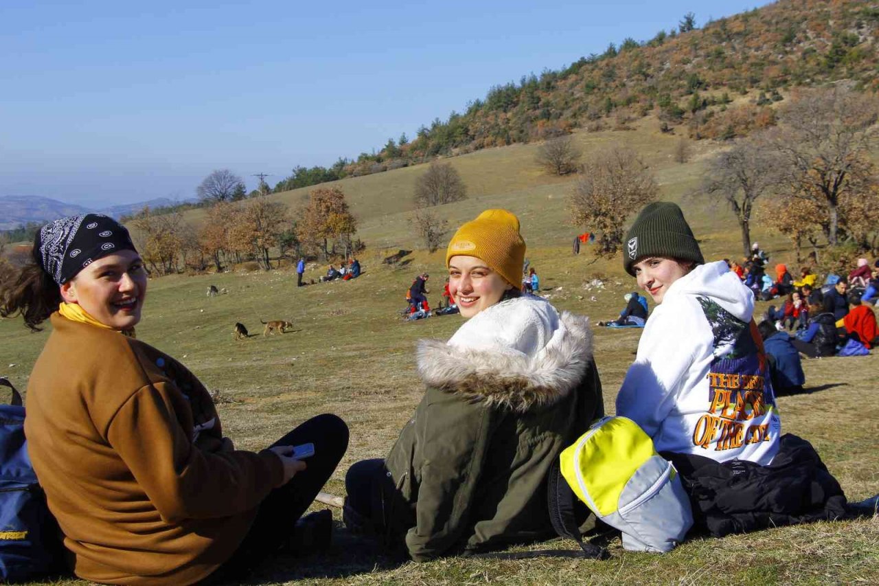 Eskişehir trekking grubu Samrı’dan Çaltı’ya doğru yürüyüş yaptı