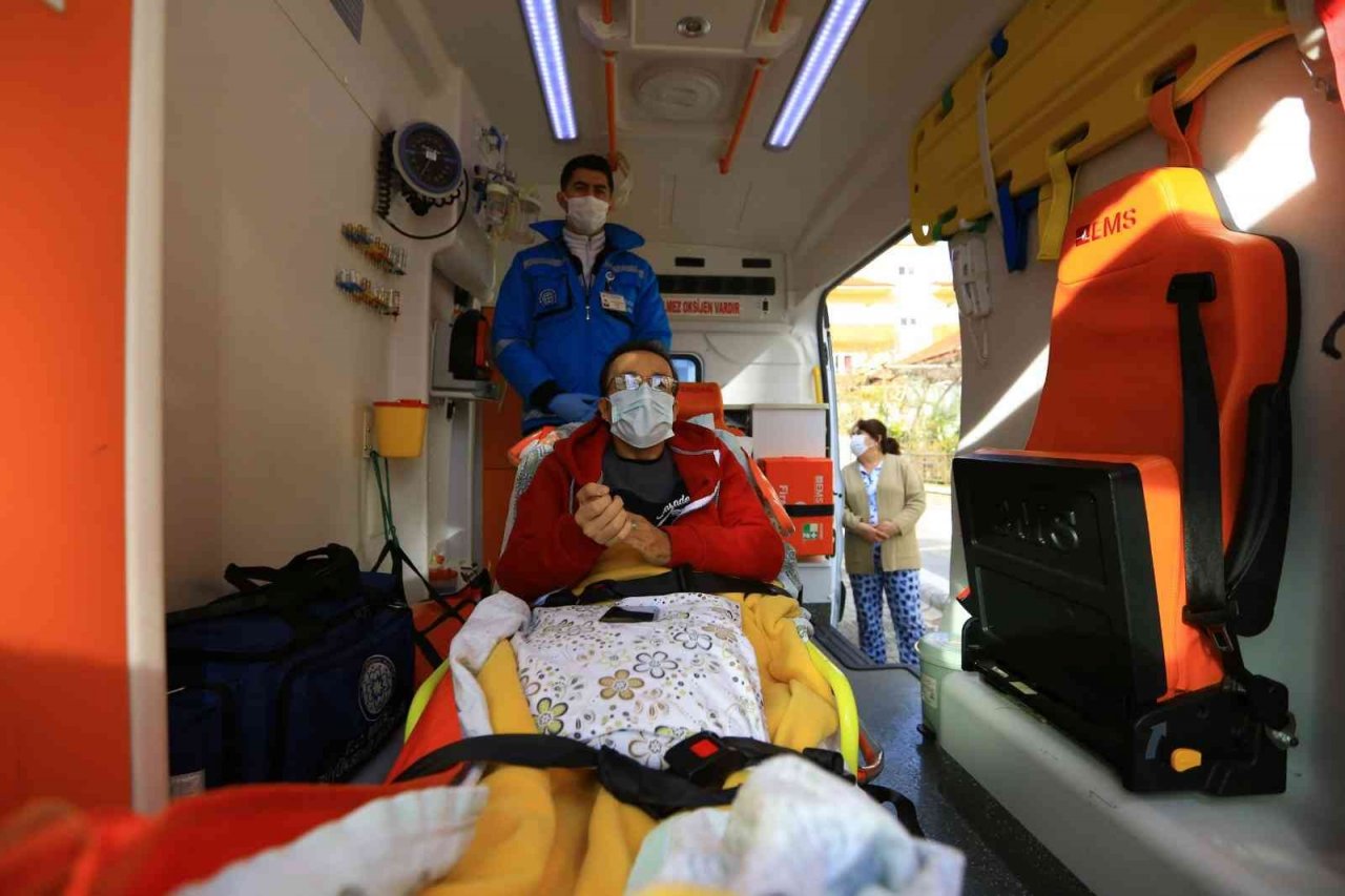 Muğla’da yapılan hasta naklinin yüzde 80’ini Muğla Büyükşehir Belediyesi gerçekleştirdi