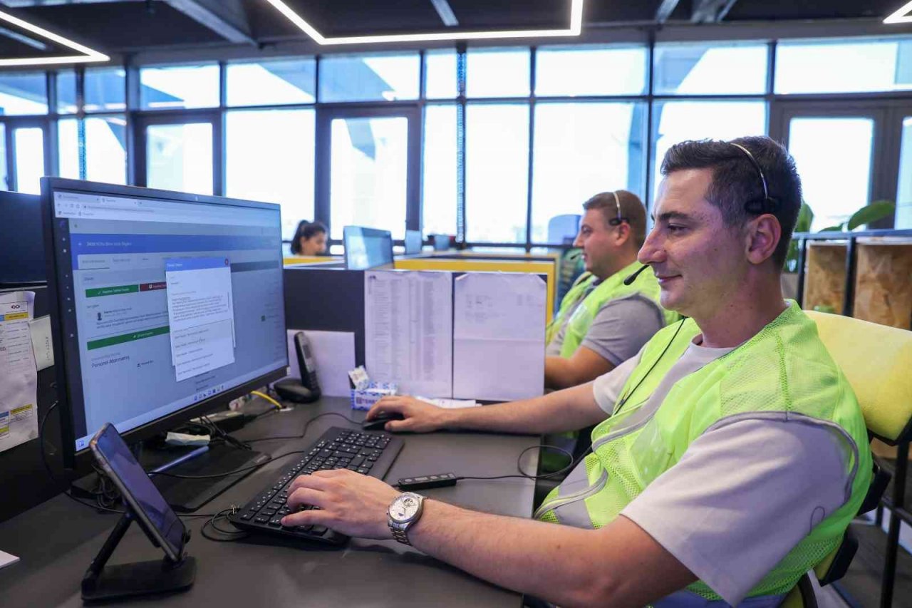 Buca’da Sarı Masa’dan 8 ayda 33 bin 139 talebe cevap