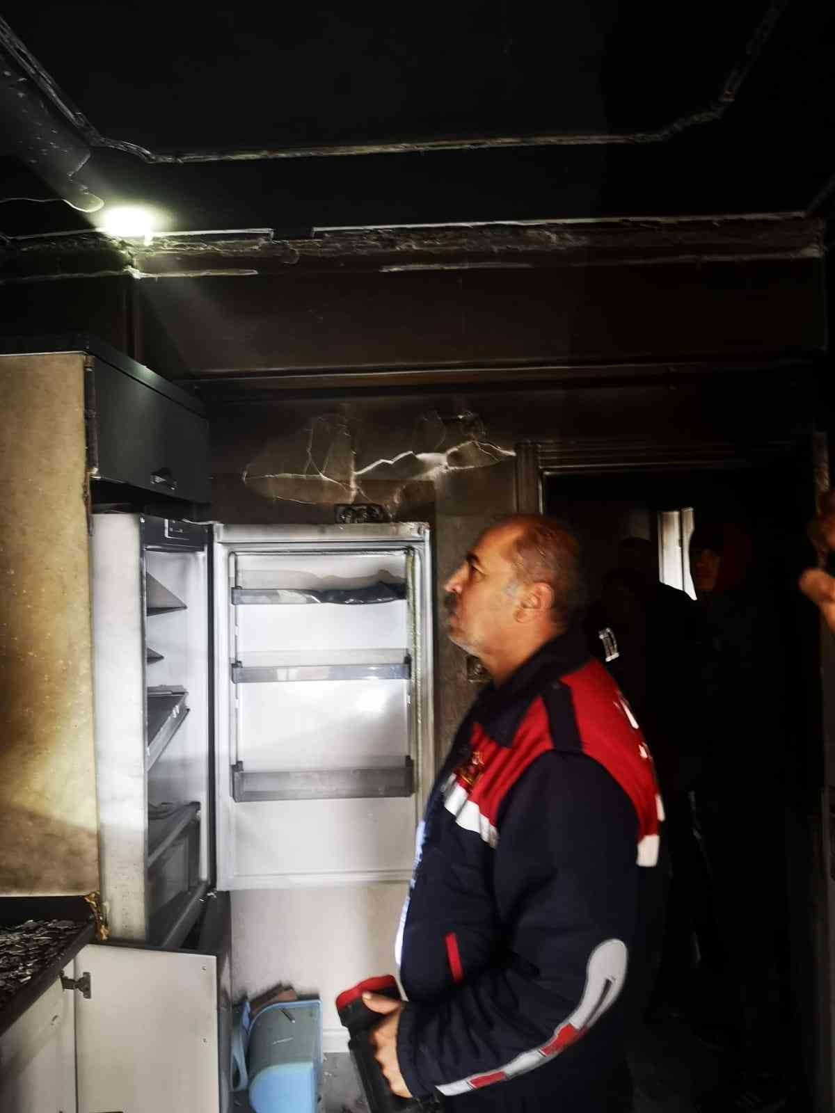 Besni’de ki yangında 2 kişi yaralandı