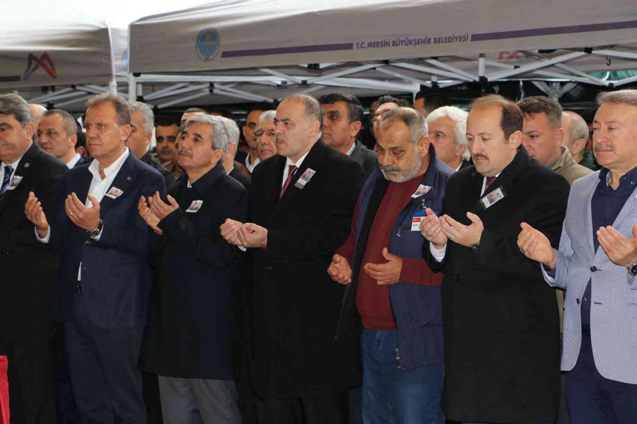 Mersinli şehit uzman çavuş son yolculuğuna uğurlandı