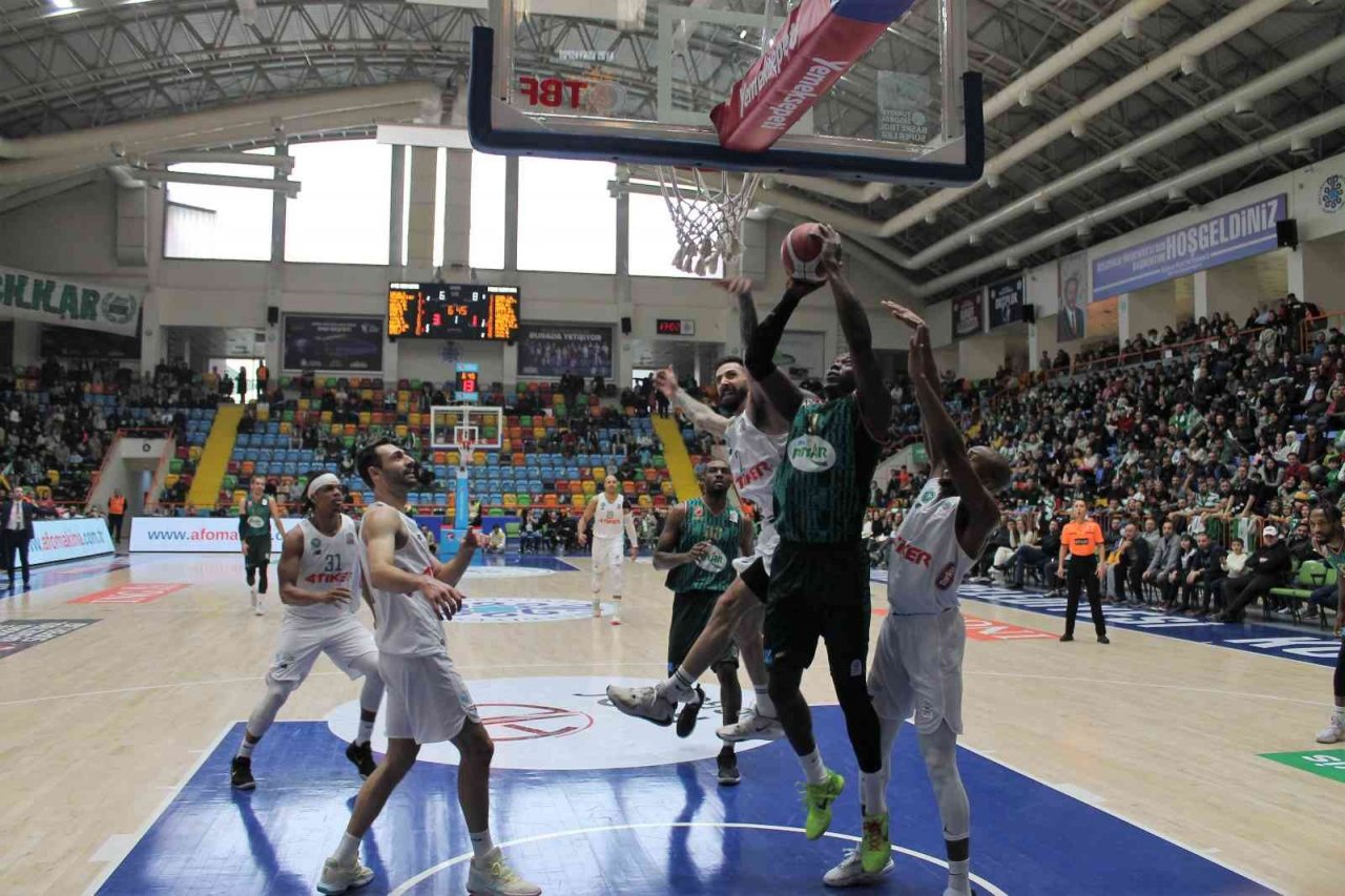 Basketbol Süper Ligi: Konyaspor: 71 - Pınar Karşıyaka: 82