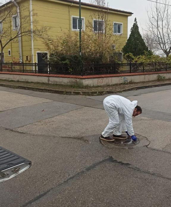 Haşerelere karşı ilaçlama yapıldı