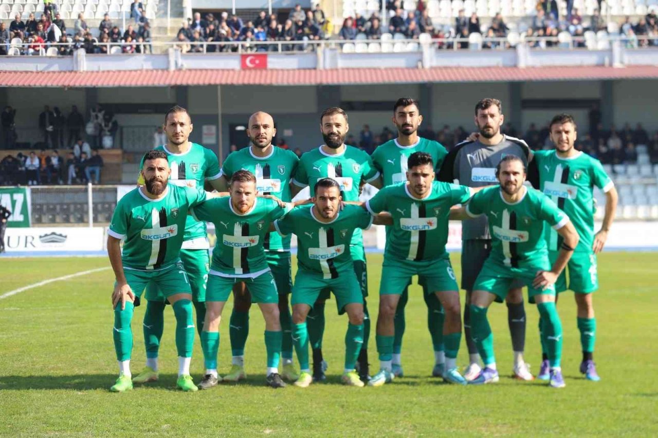 TFF 3. Lig: Efeler 09 SFK: 0 - Artvin Hopaspor: 2