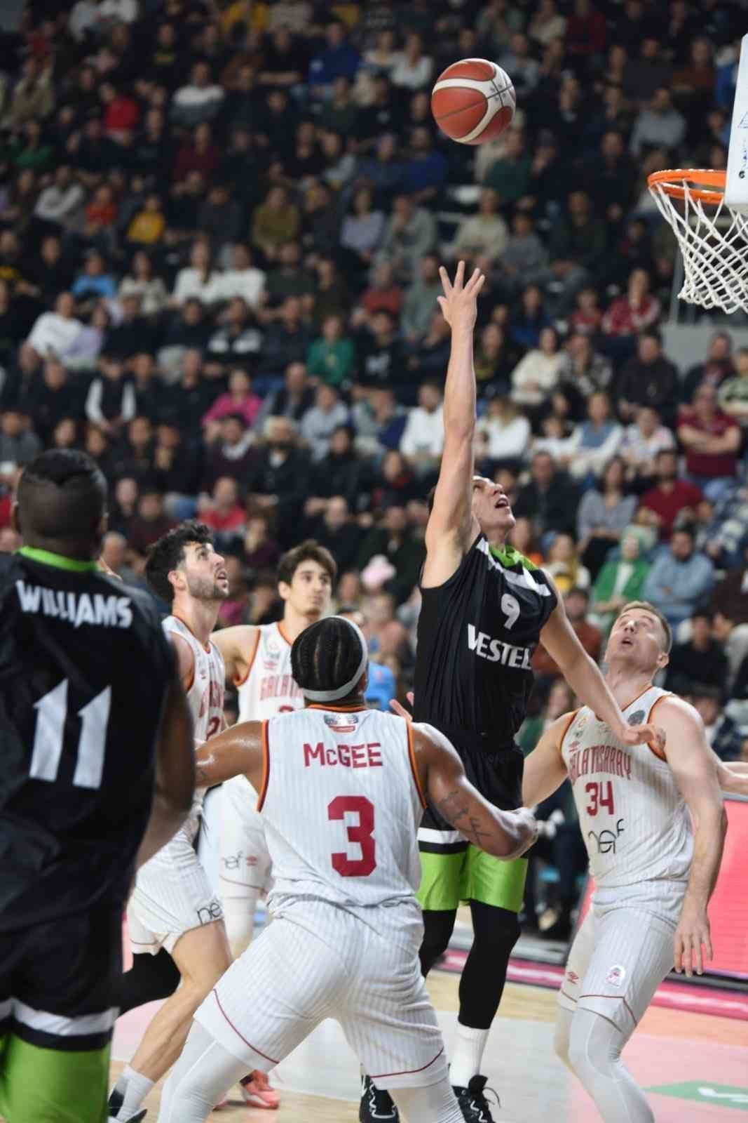 Basketbol Süper Ligi: Manisa BBSK: 85 - Galatasaray Nef: 72