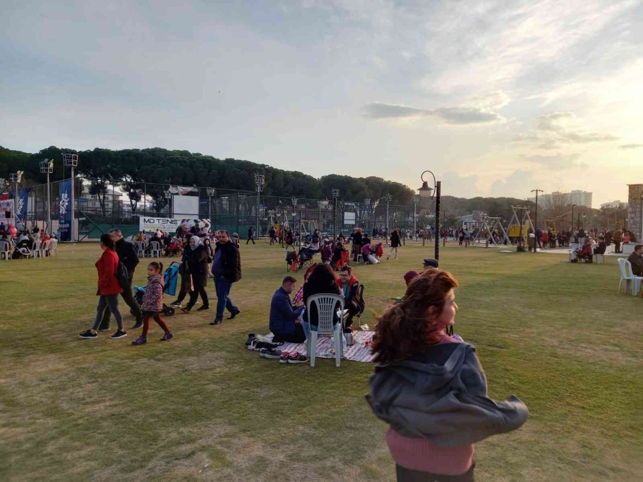 Aydın’da kış ortasında yazdan kalma günler