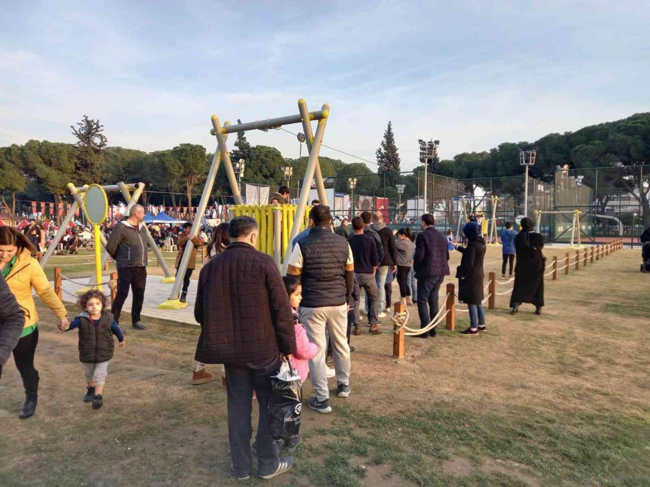 Aydın’da kış ortasında yazdan kalma günler