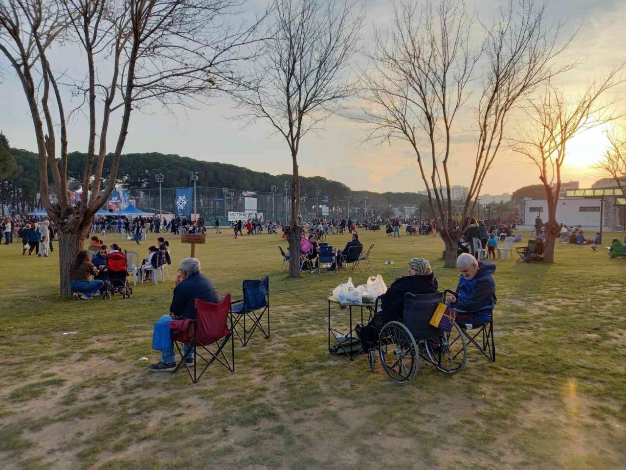 Aydın’da kış ortasında yazdan kalma günler