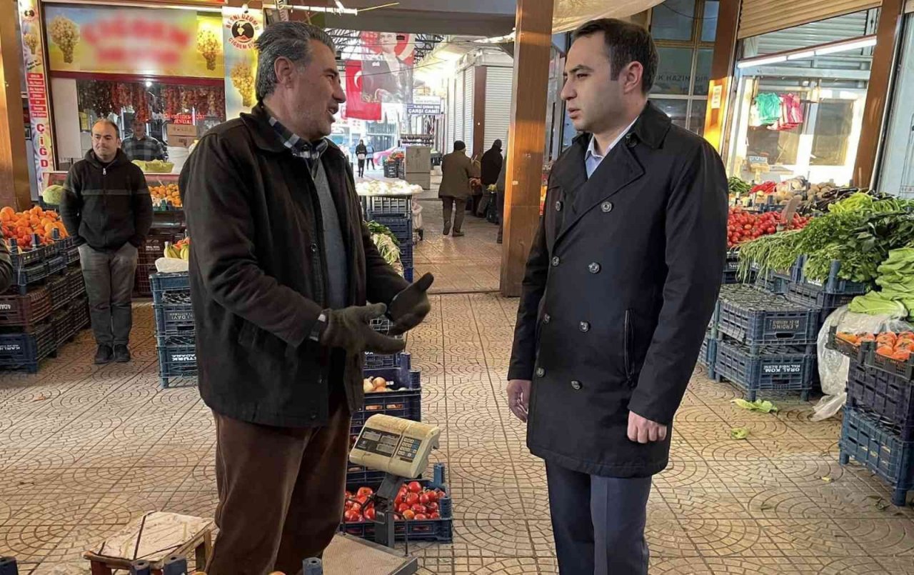 Kaymakam Partal, esnaflarla bir araya geldi