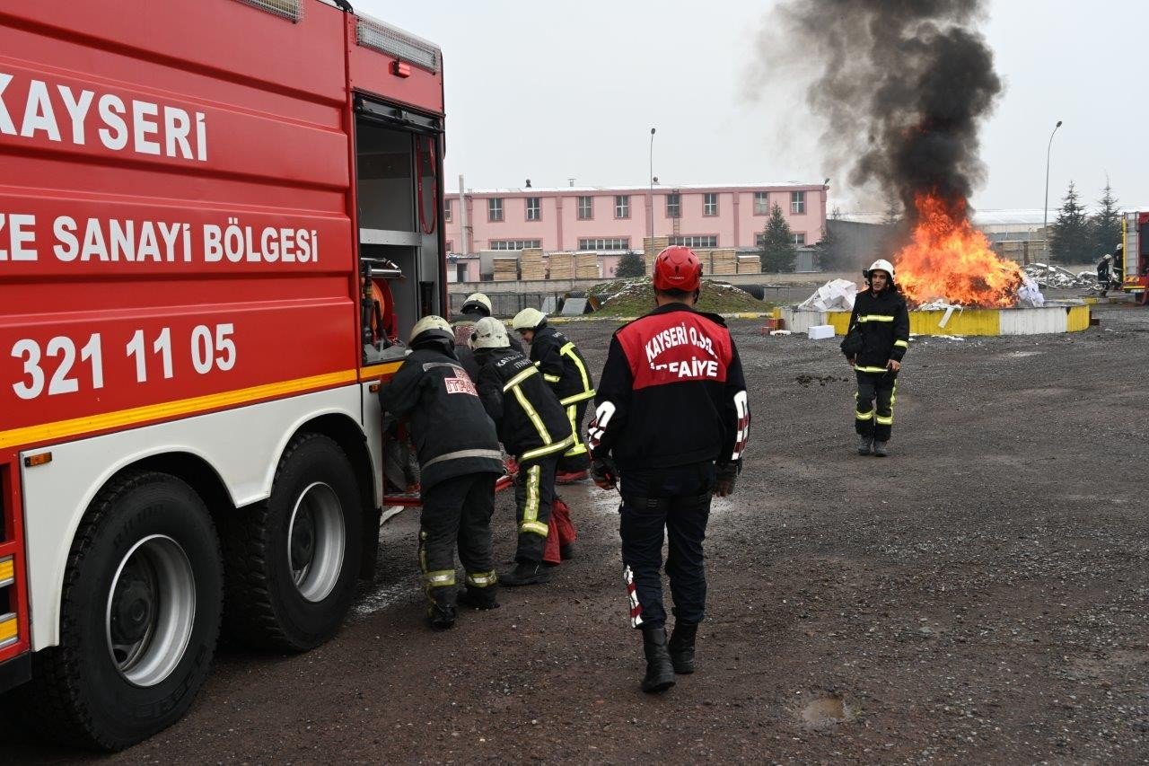 Kayseri OSB İtfaiyesi 2022’de 382 olaya müdahale etti