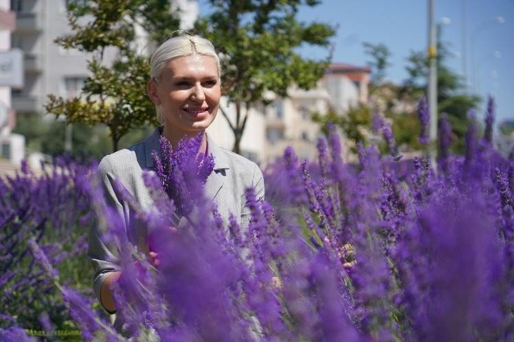 Hasat edilen lavantalardan sabun, kolonya, lavanta yağı ve tonik üretildi