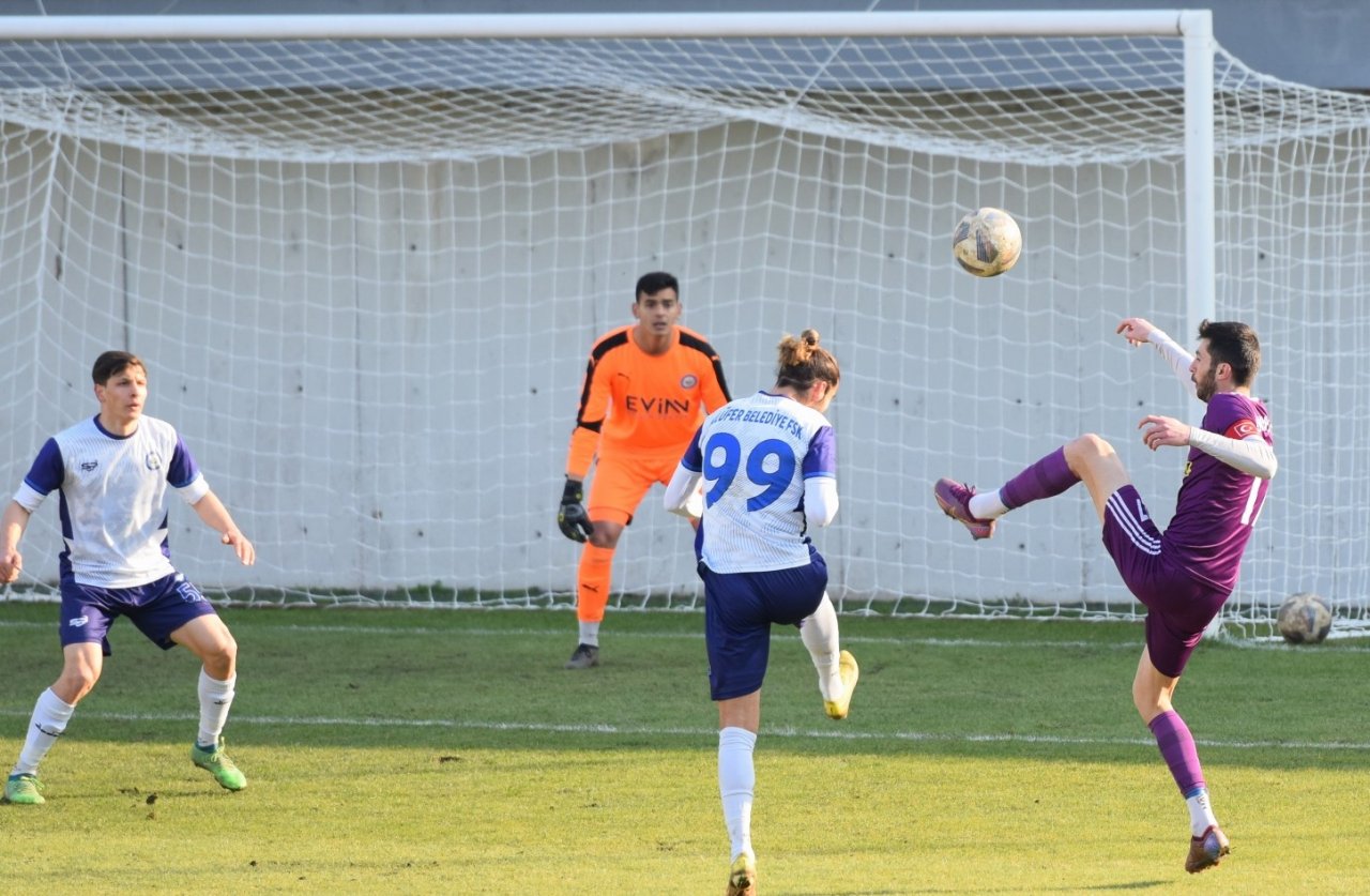 Nilüfer Belediye FSK ikinci yarıya hazır