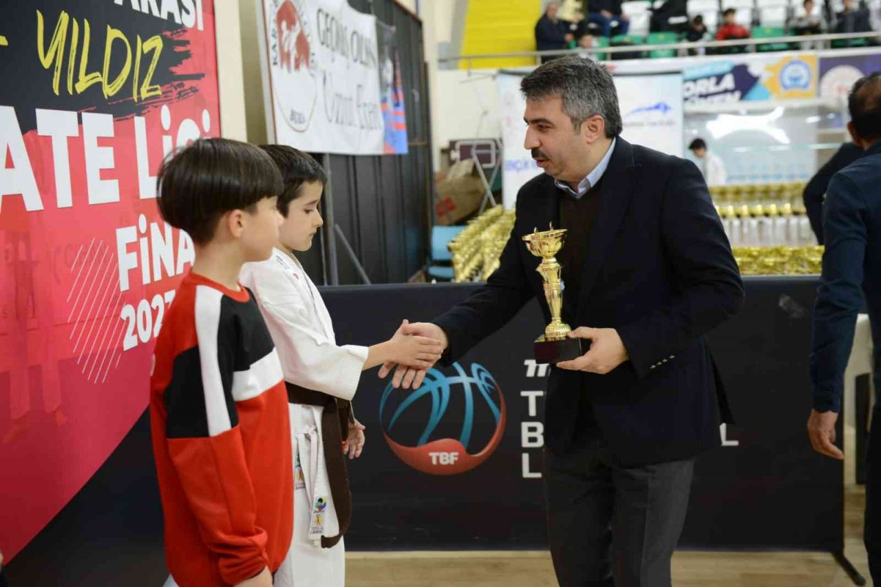 Yıldırım’da karate rüzgârı