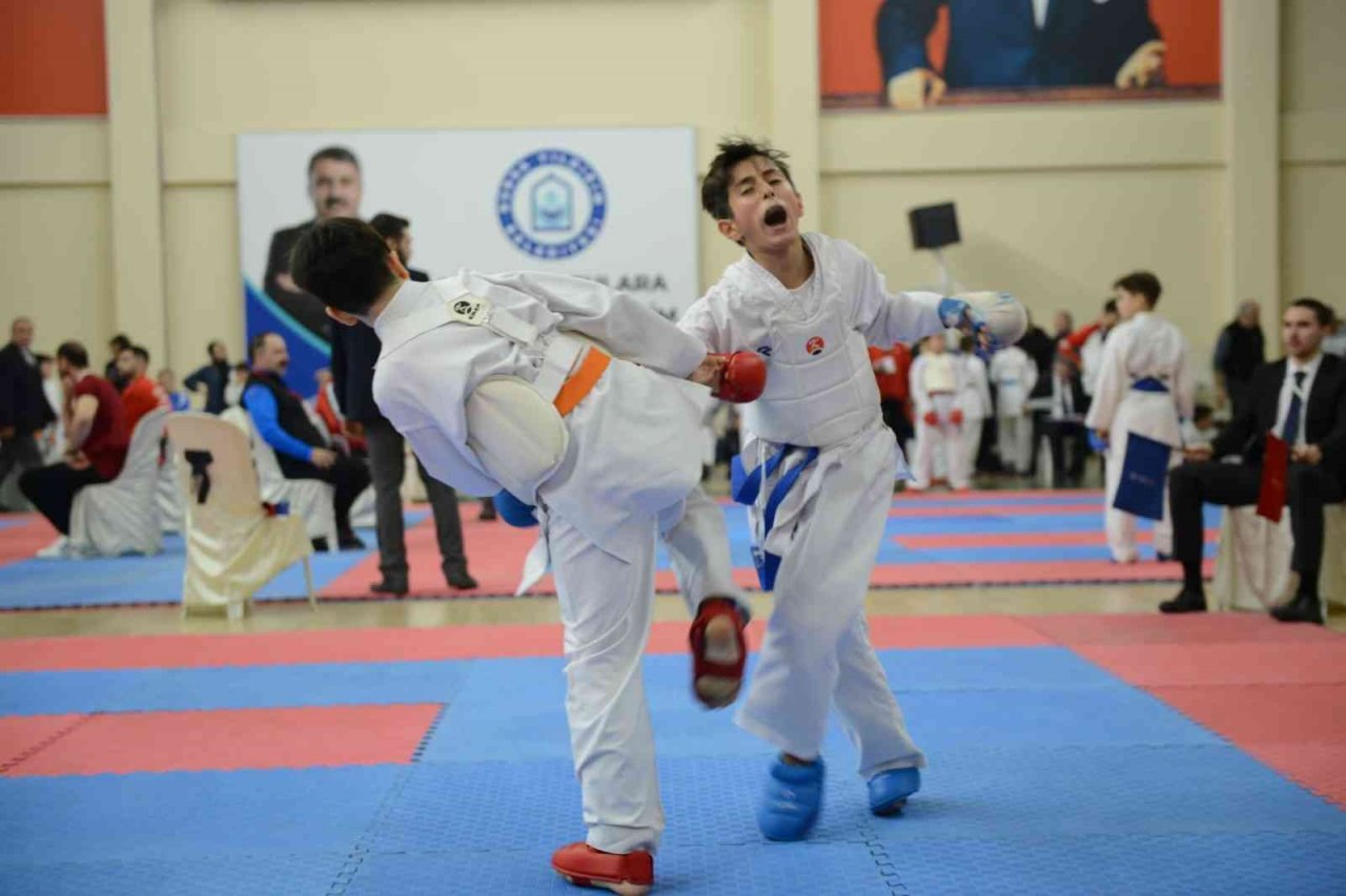 Yıldırım’da karate rüzgârı