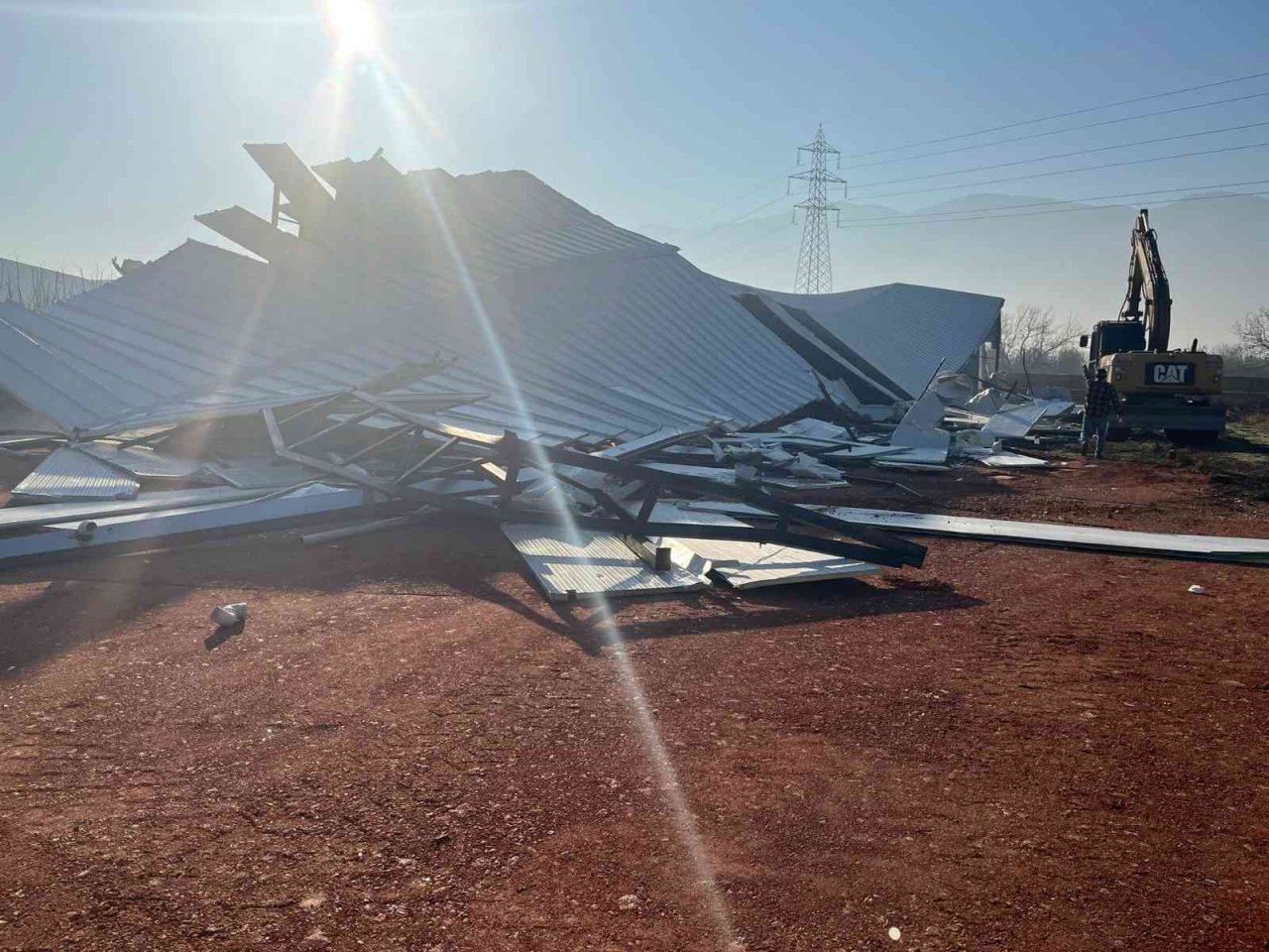 Gürsu’da 2022’de 28 ruhsatsız yapı yıkıldı