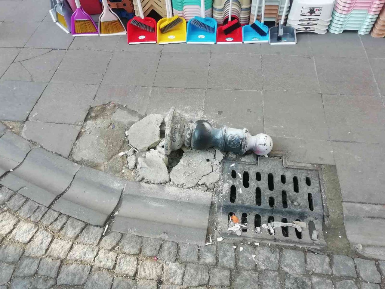 Hasarlı lobutlara her gün bir yenisi daha ekleniyor