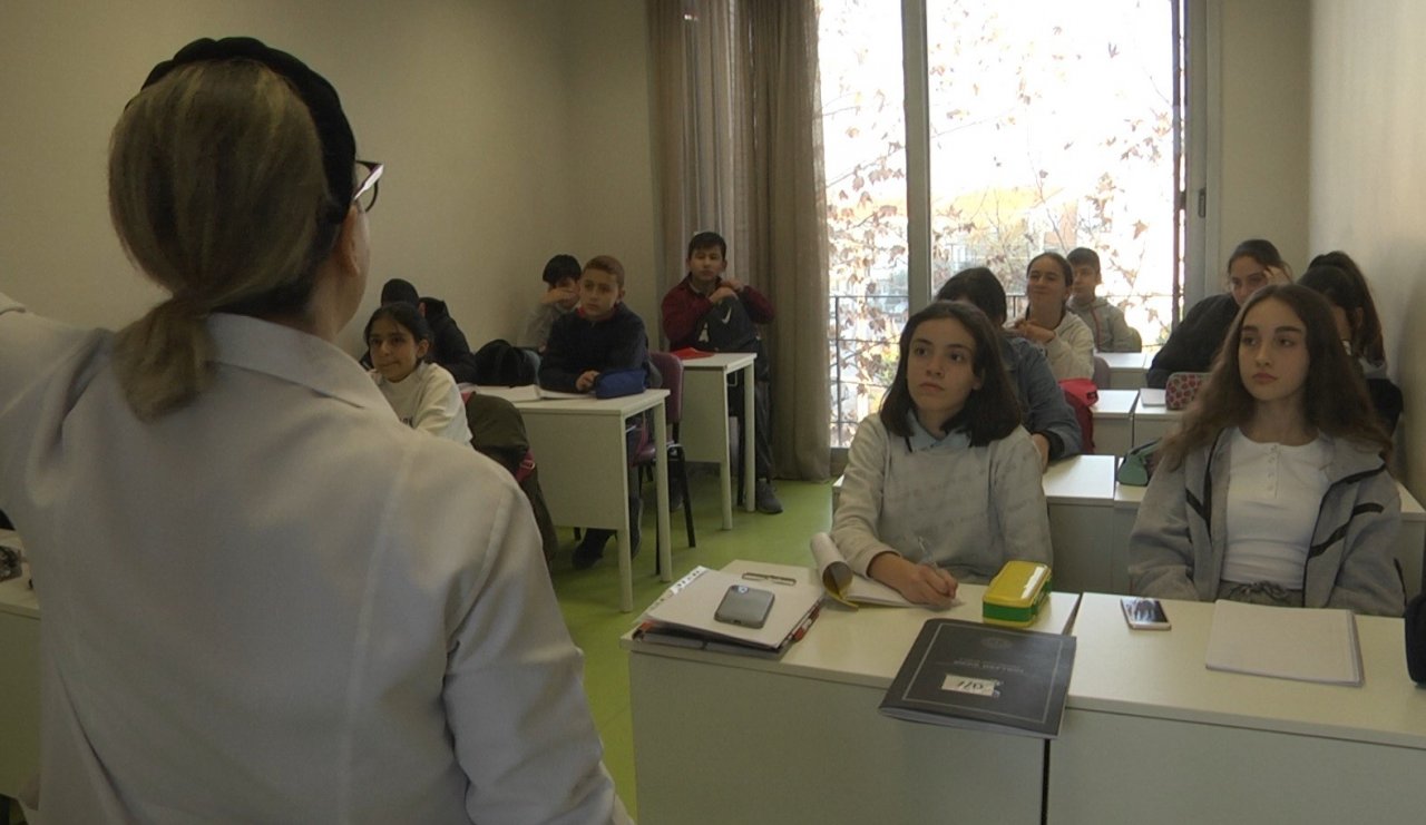 Manisalı öğrenciler başarı için MABEM’i seçiyor