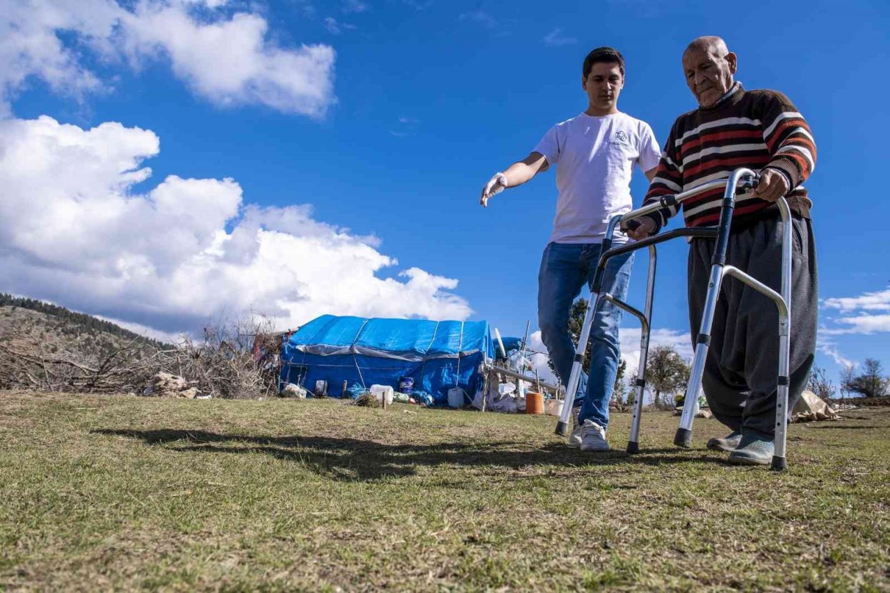 Mersin’de belediye 11 bin 576 haneye evde bakım hizmeti sundu