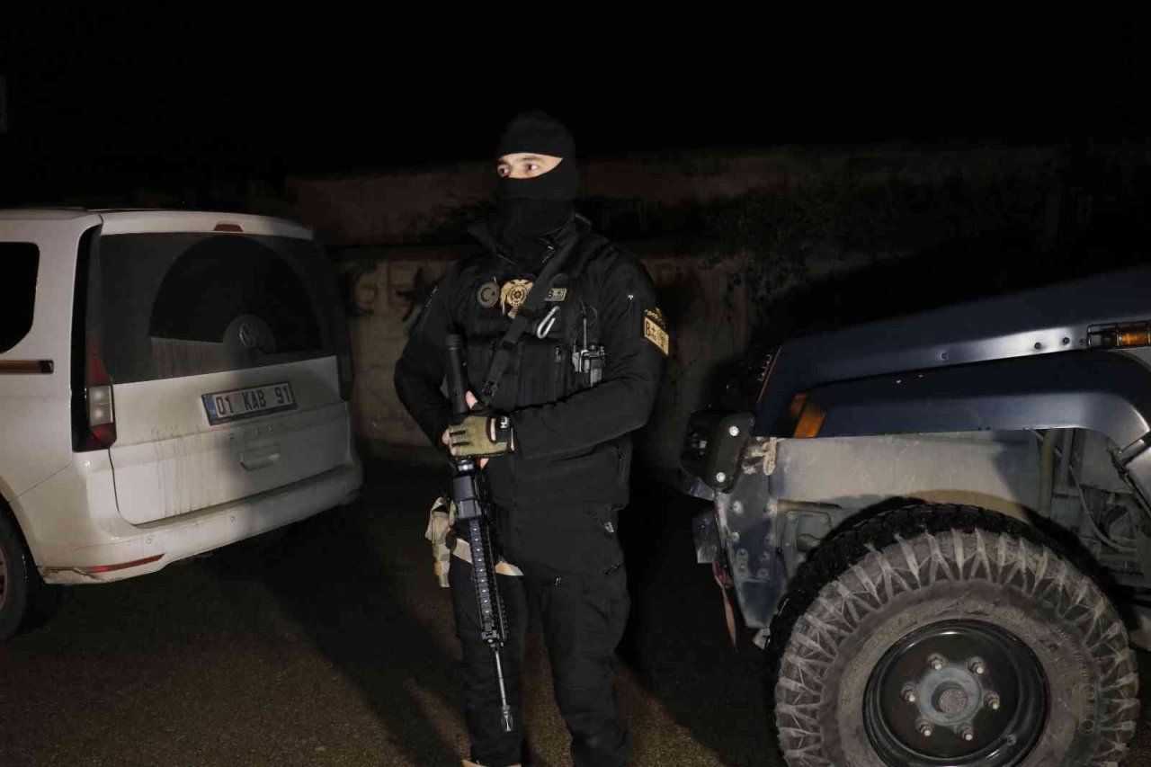 Adana’da terör örgütü DEAŞ’a şafak operasyonu: 7 gözaltı kararı