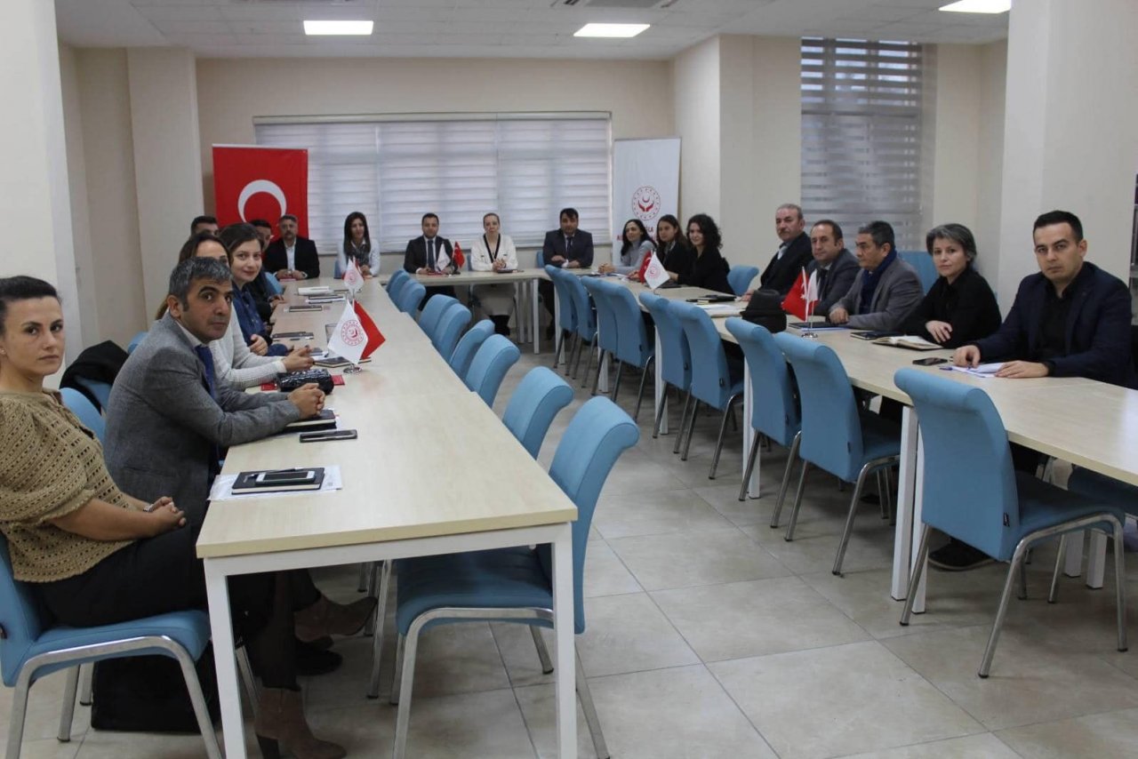 Muğla Aile ve Sosyal Hizmetler’de değerlendirme toplantısı düzenledi