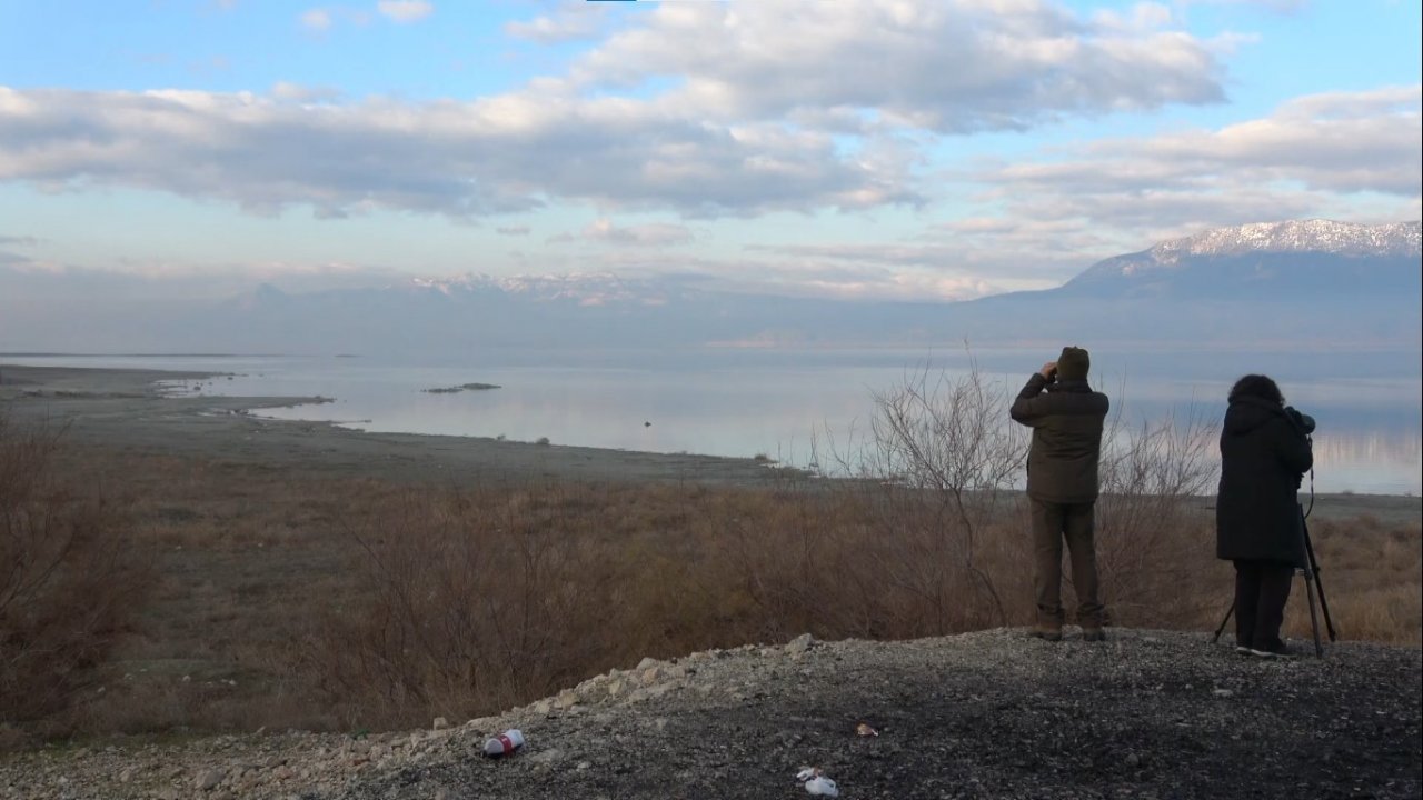 Göller bölgesinde kuşların izini sürüyorlar