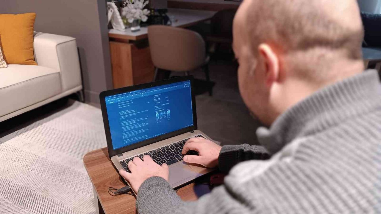 Araç muayene istasyonun sitesini kopyalayıp dolandırdılar