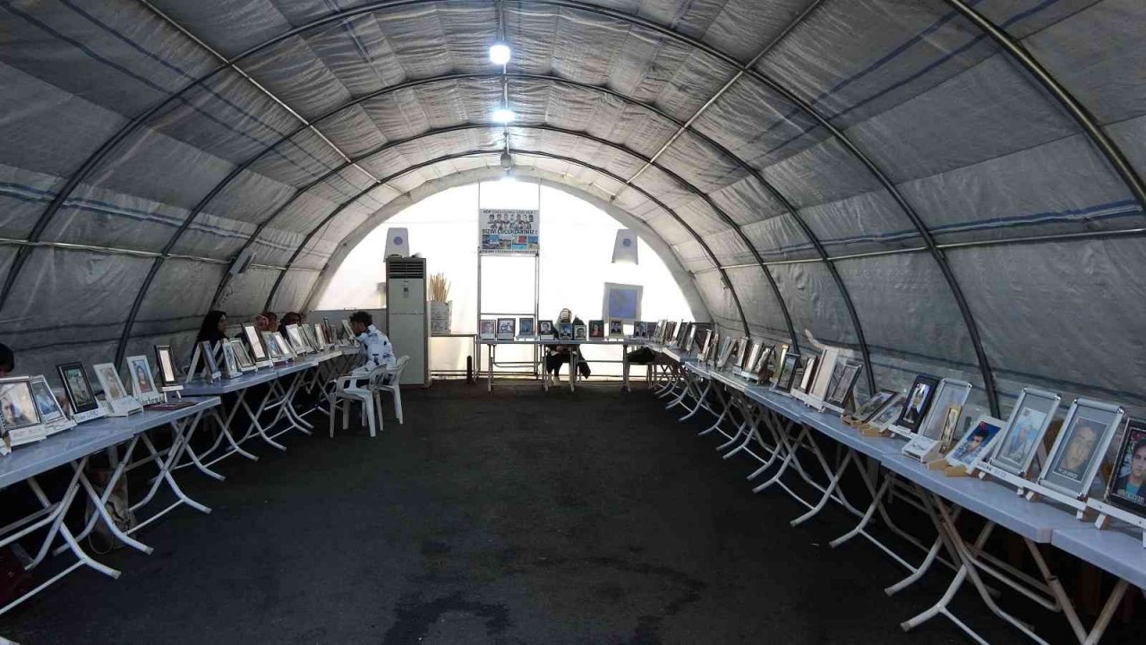 Ailelerin evlat nöbeti bin 233’üncü gününde