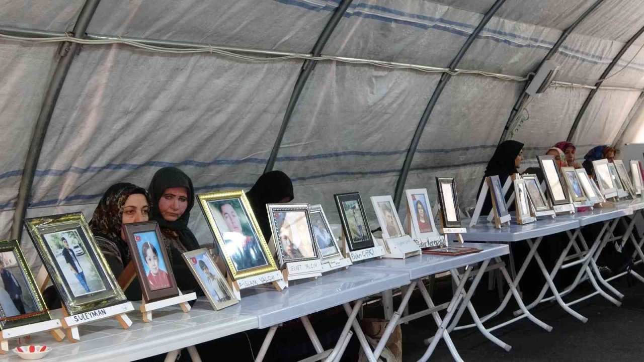 Ailelerin evlat nöbeti bin 233’üncü gününde