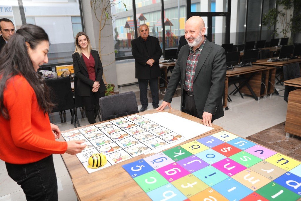 Başkan Çolakbayrakdar; “Geleceğe yatırım yapıyoruz”