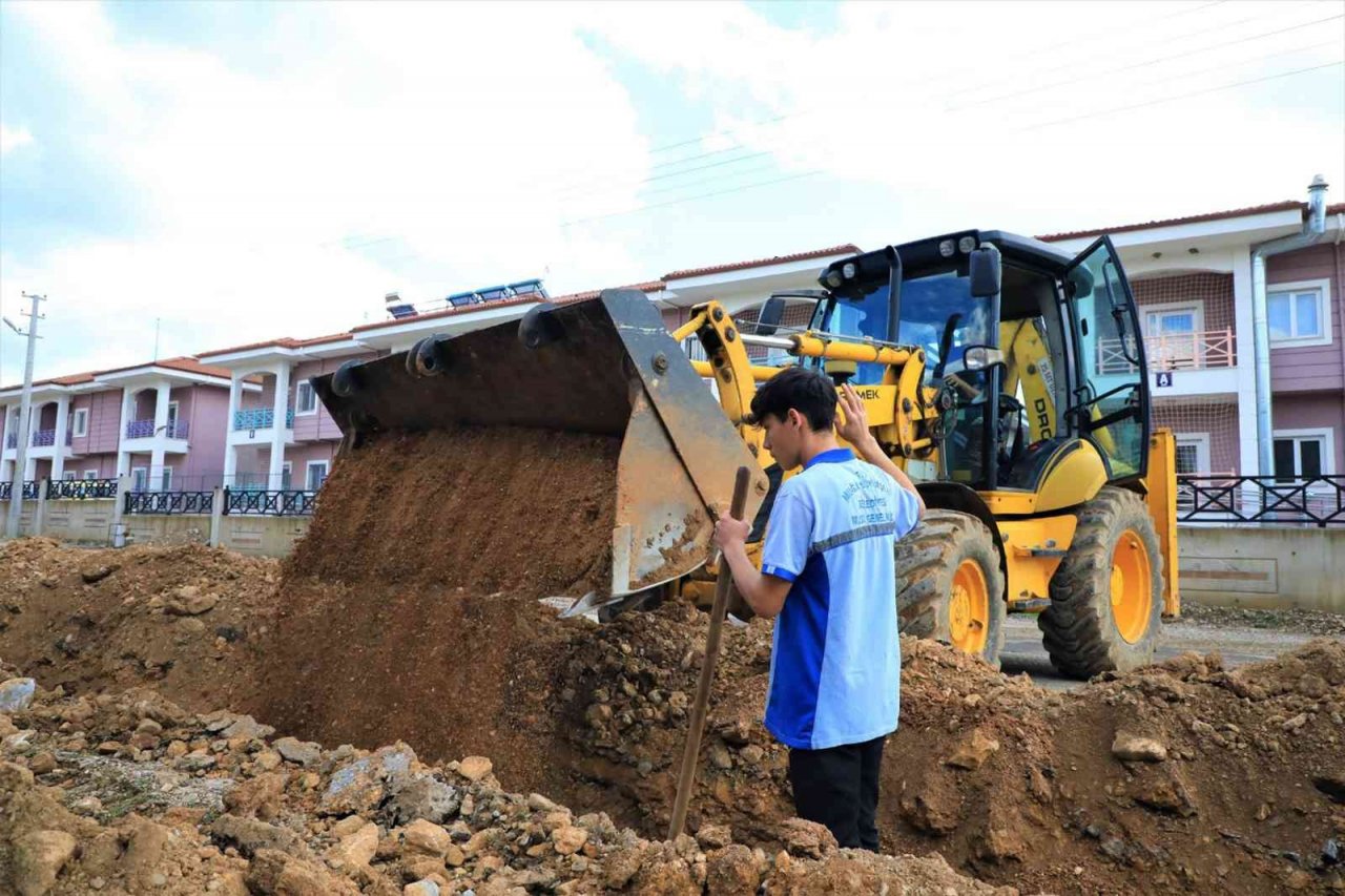 MUSKİ, Ortaköy Mahallesi’ne ilave içme suyu hattı yapıyor