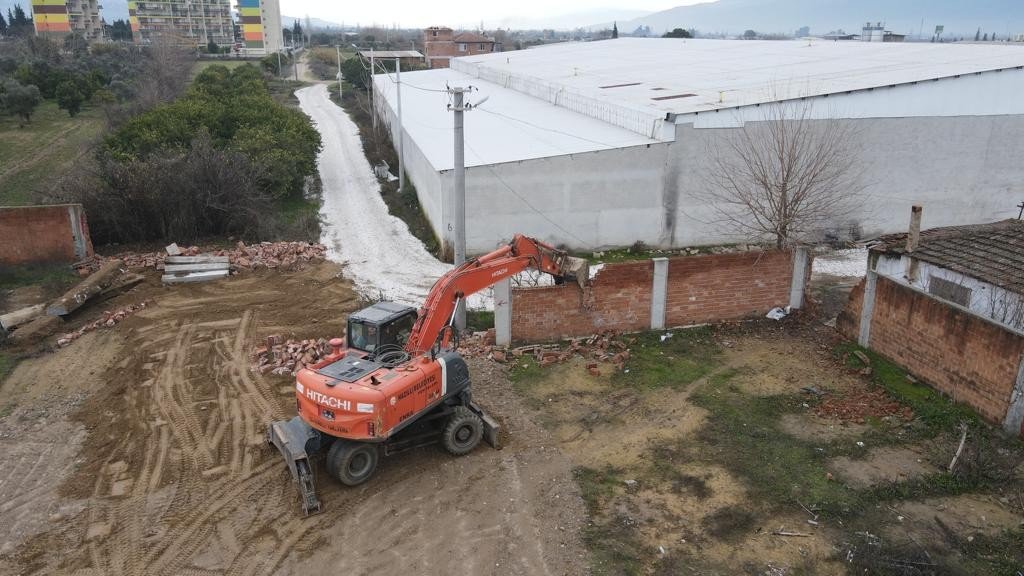 Nazilli’de yol sorunları çözüme kavuşuyor