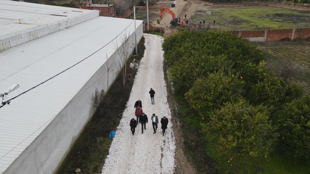 Nazilli’de yol sorunları çözüme kavuşuyor