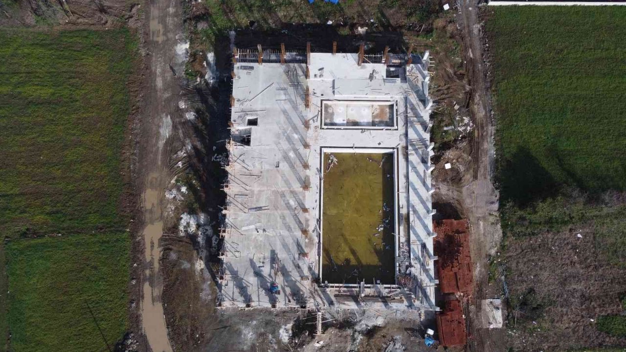 Tekkeköy kapalı yüzme havuzuna kavuşuyor