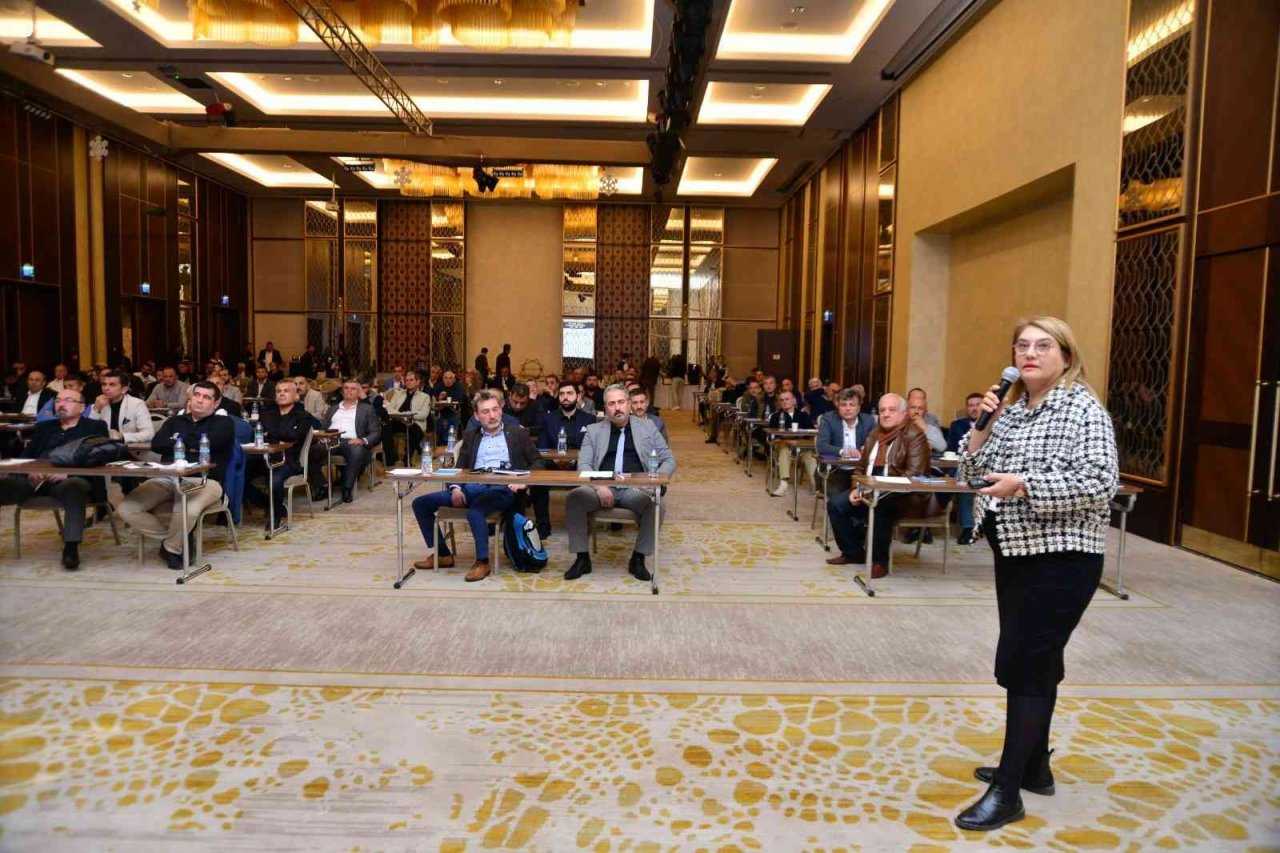 Alanya Belediyesi’nin güneş santralleri turizme örnek oluyor