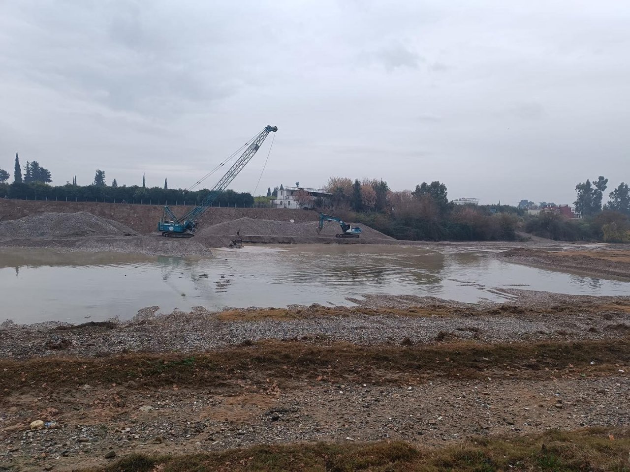 Taşkınlara geçit yok