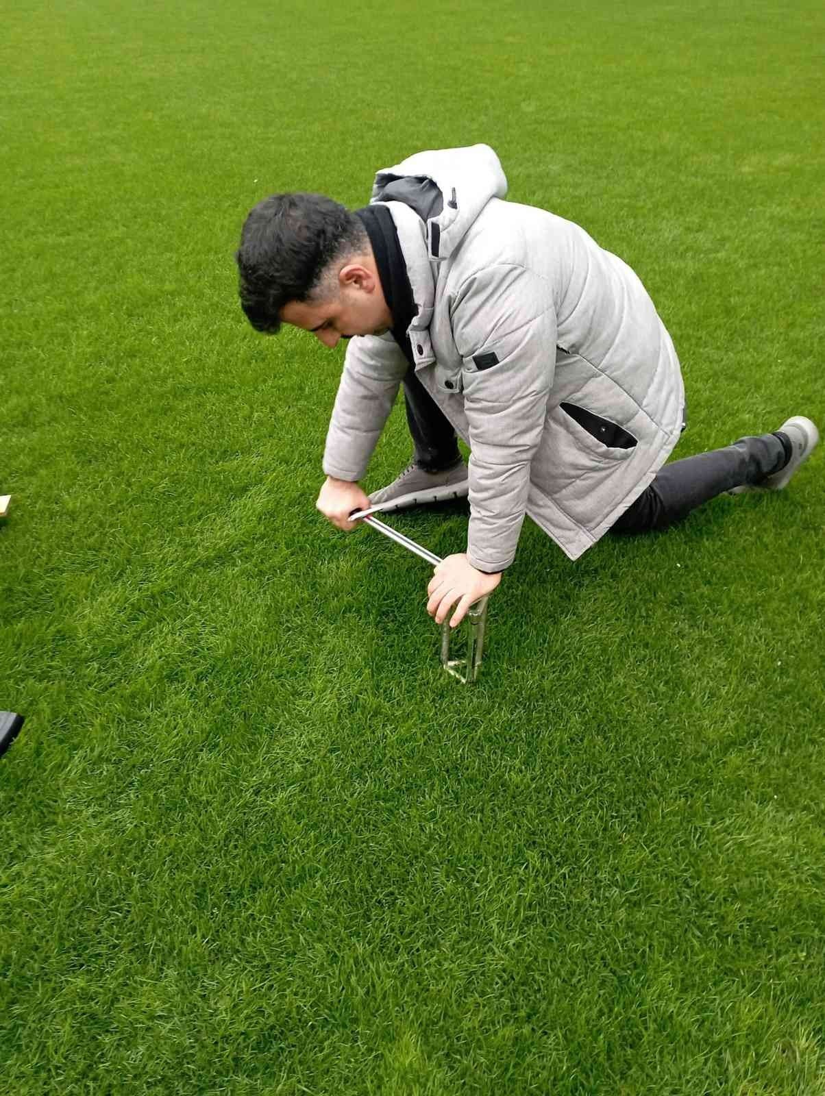 Yeni Elazığ Stadyumu zeminine tam not