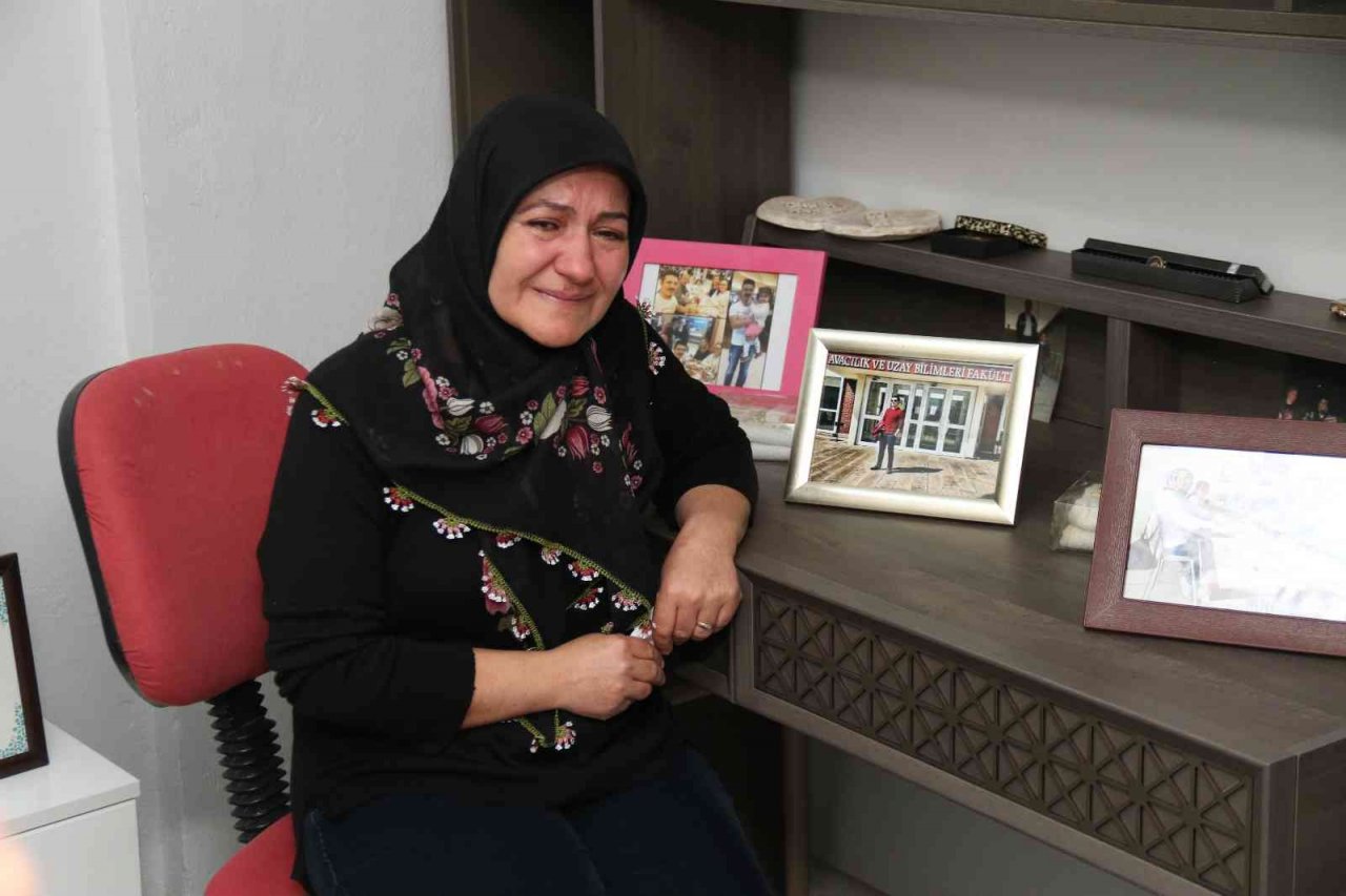 Uçak bakım teknisyeni evlatlarının kaybeden aile adalet istiyor