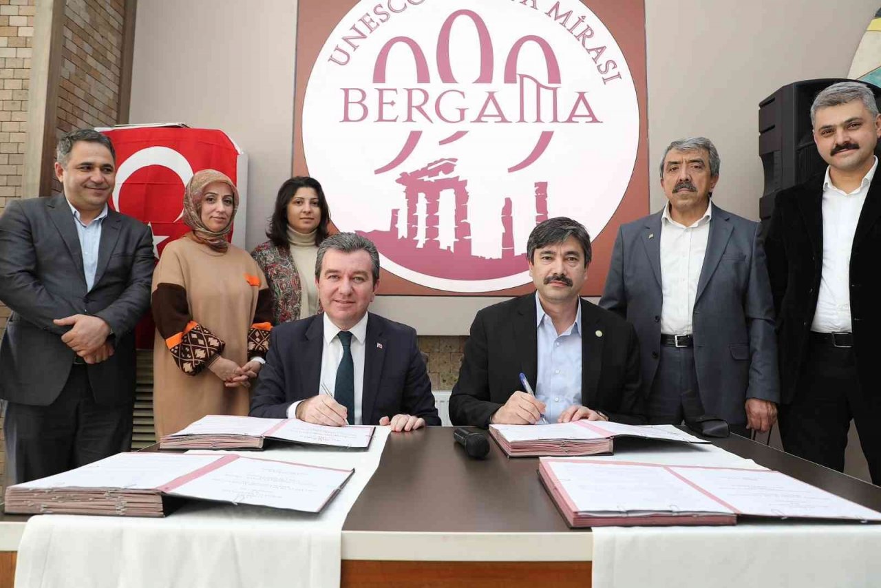 Bergama’da sözleşme sevinci