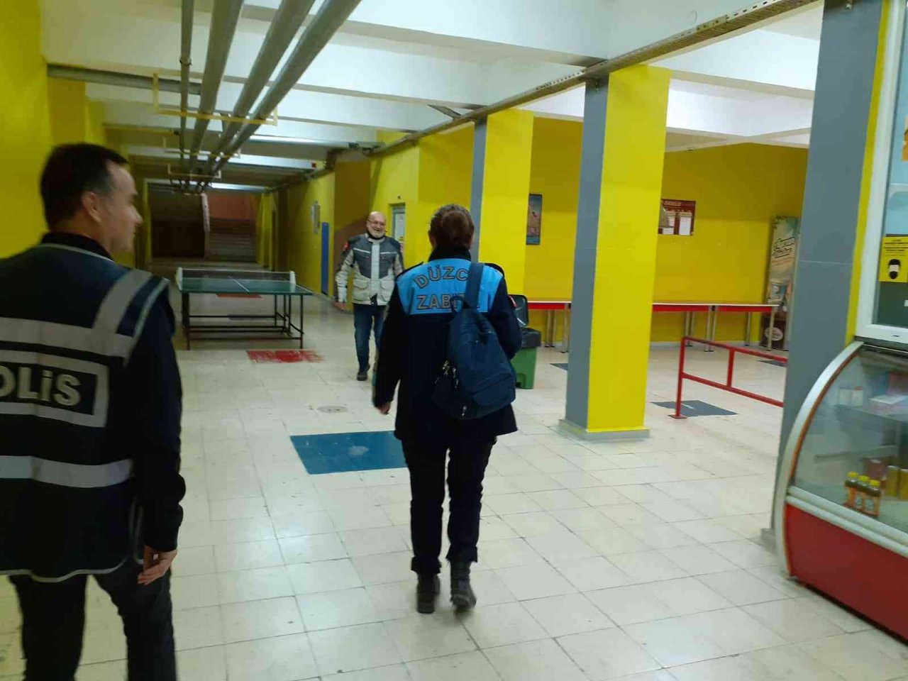 Zabıta ekipleri belge ve ürün denetimi yapıldı