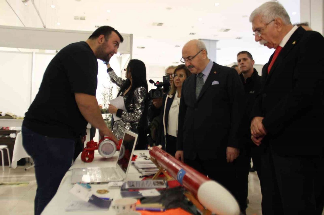 Savunma sanayisi teknolojileri İzmir’de sergileniyor