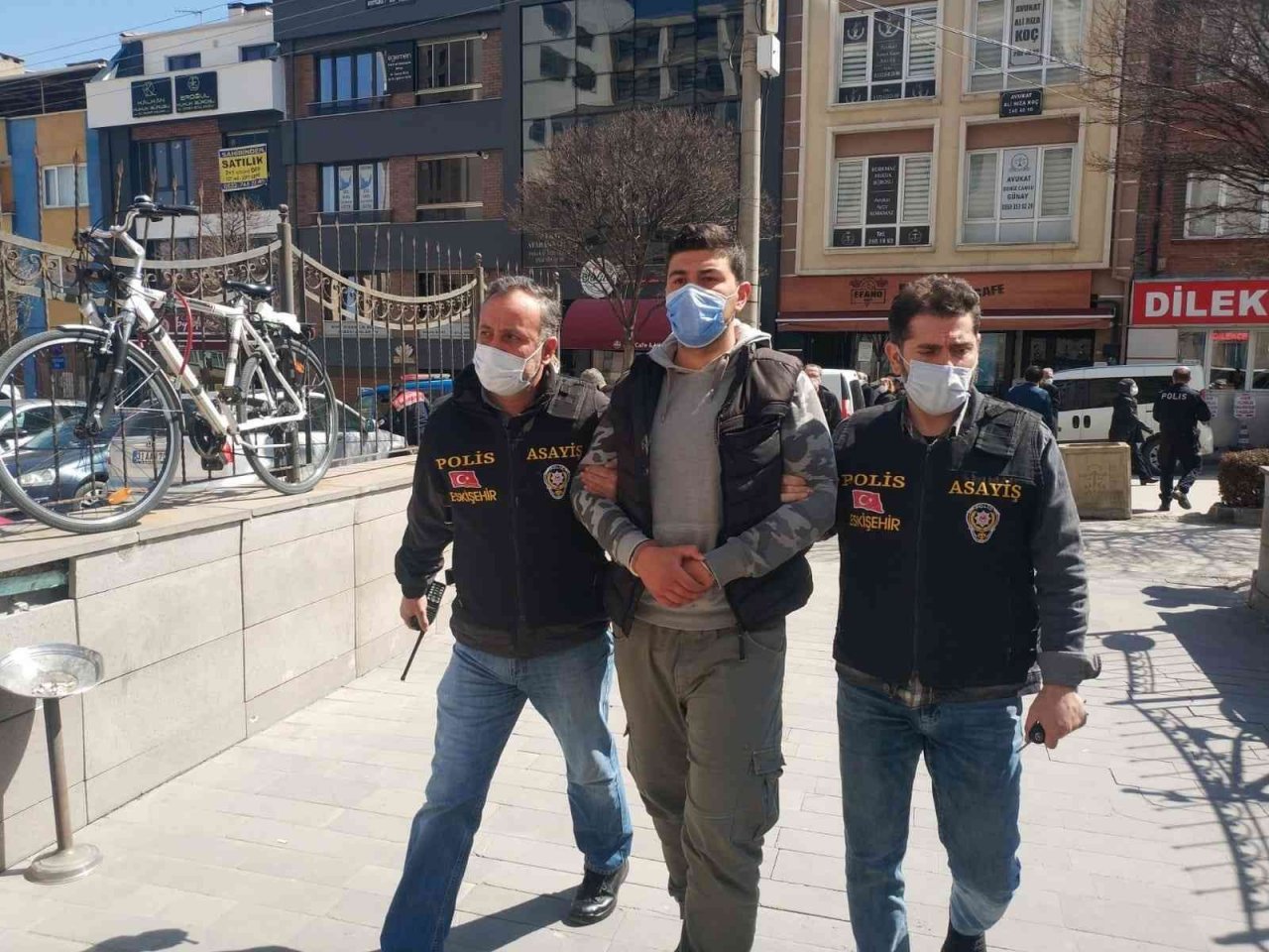 Kıskançlık cinayeti sanığına müebbet hapis cezası