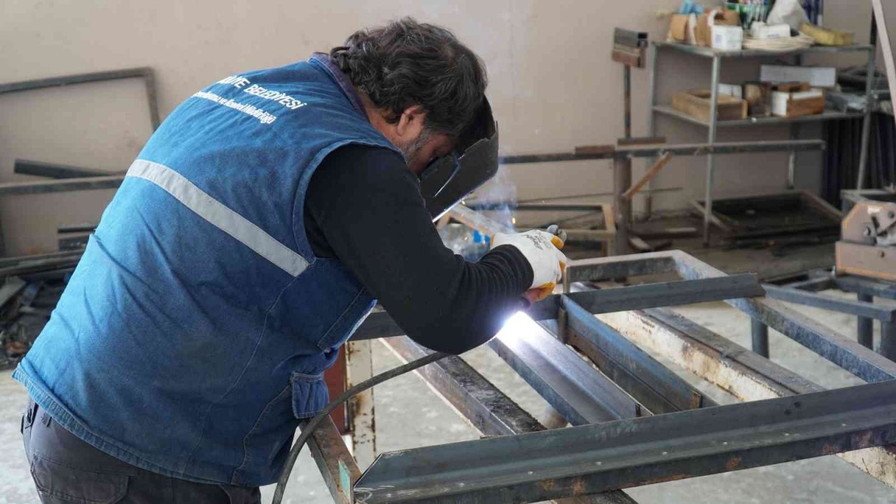 Haliliye’de atölyeler üretiyor, tasarruf ediliyor