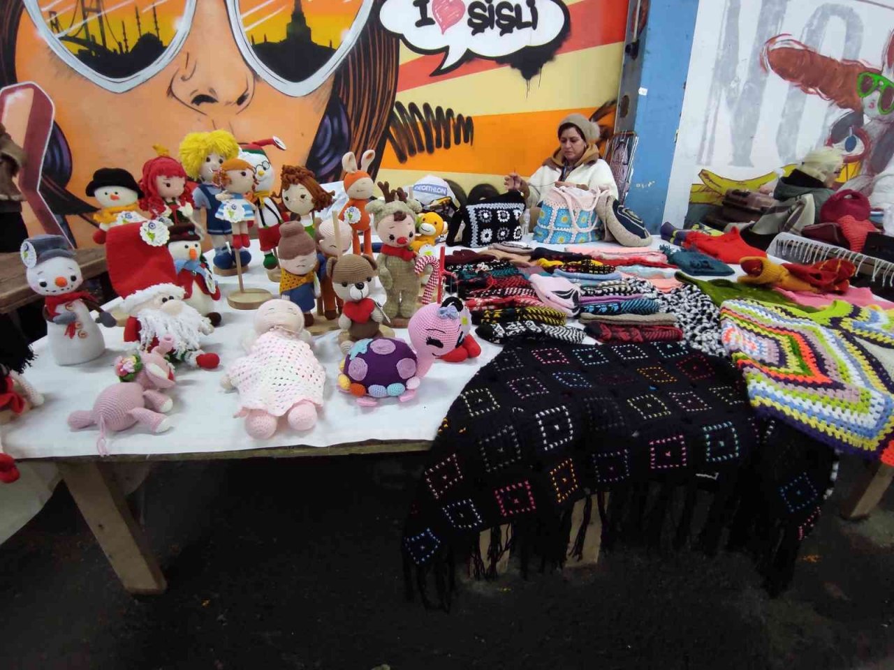 Kadınlar el emeğini kazanca dönüştürüyor